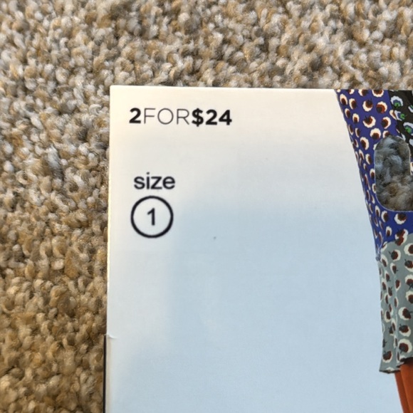 NWT Black Tights With Blue Polka Dots - Picture 5 of 6